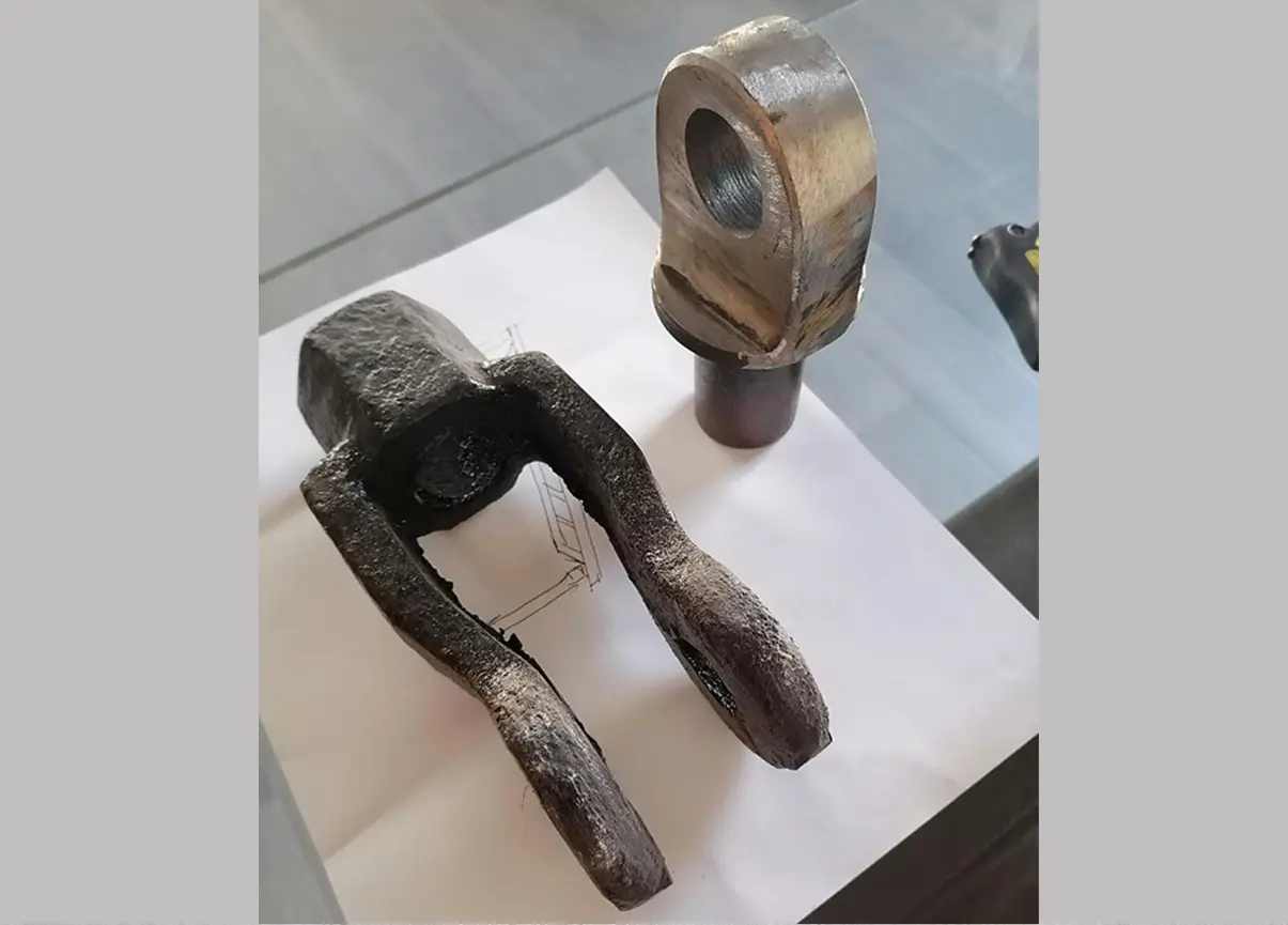 HORQUILLA Y PERNO DE OJO PARA ÁRBOL DE CAMBIO